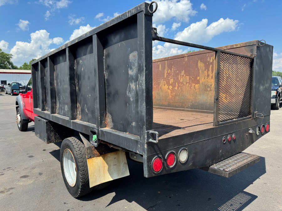 Used 2011 Ford F550 2WD Crew Cab Super Duty image 3