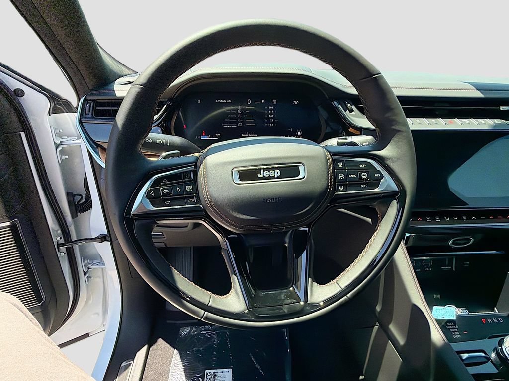 New 2026 Jeep Grand Cherokee L Summit AWD/4WD image 43