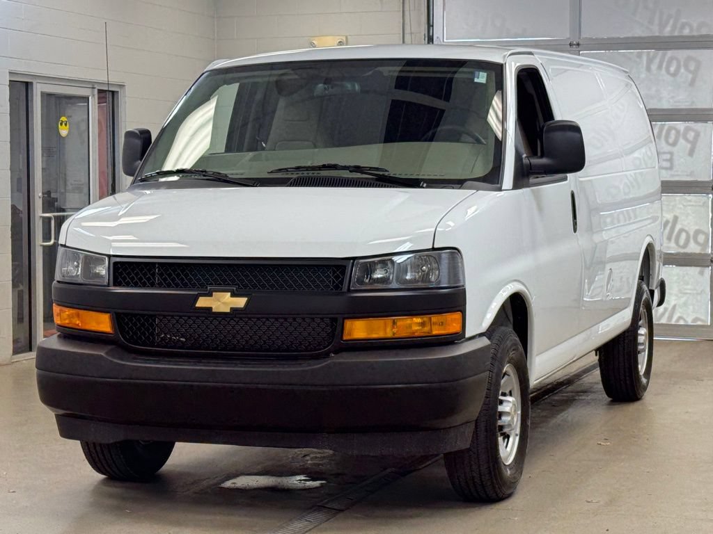 New 2026 Chevrolet Express 2500 RWD image 3