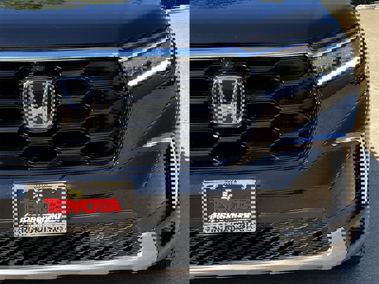 Used 2023 Honda Pilot Elite image 8