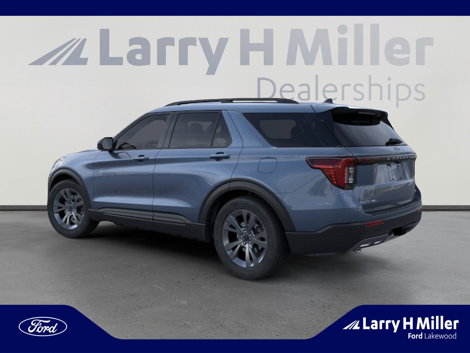 New 2026 Ford Explorer Active w/ Active Comfort Package AWD/4WD image 4