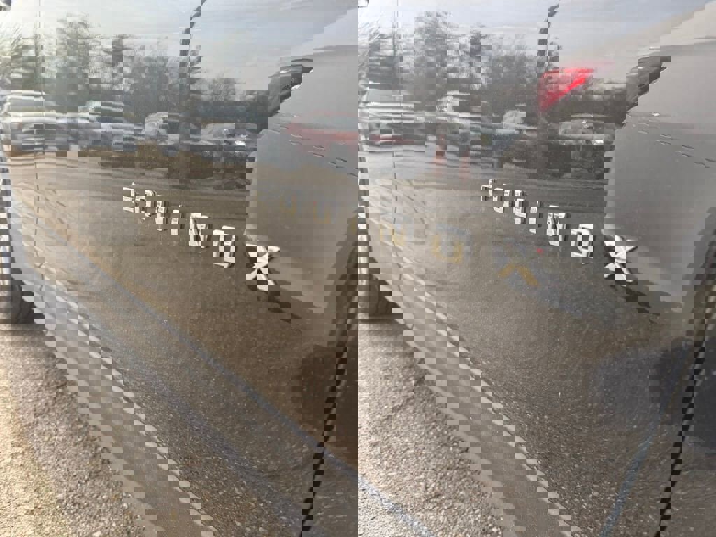 Used 2024 Chevrolet Equinox LT image 6