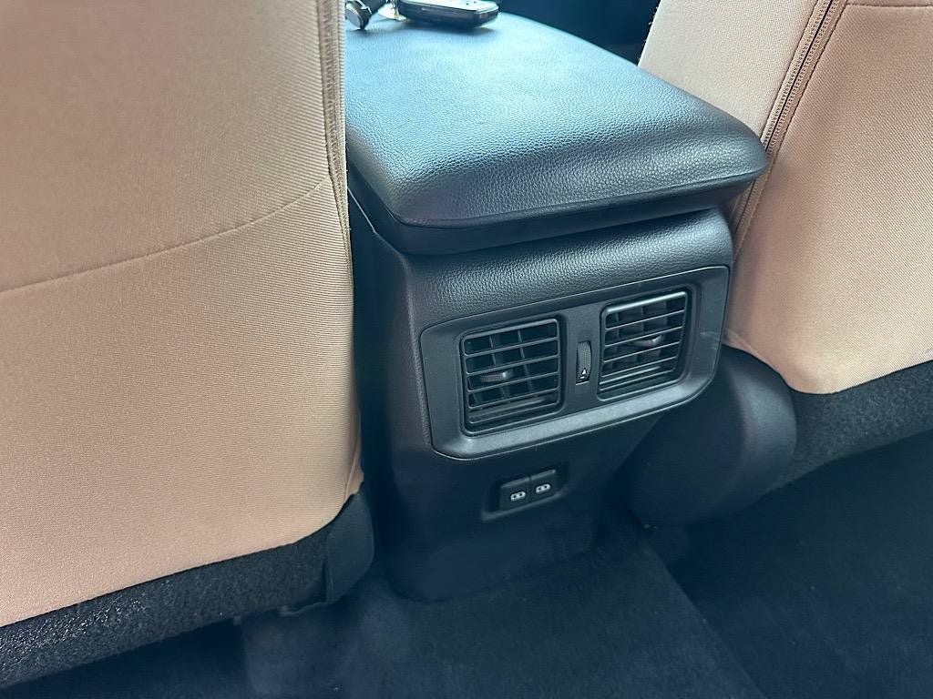 Certified 2025 Toyota RAV4 XLE AWD/4WD image 21