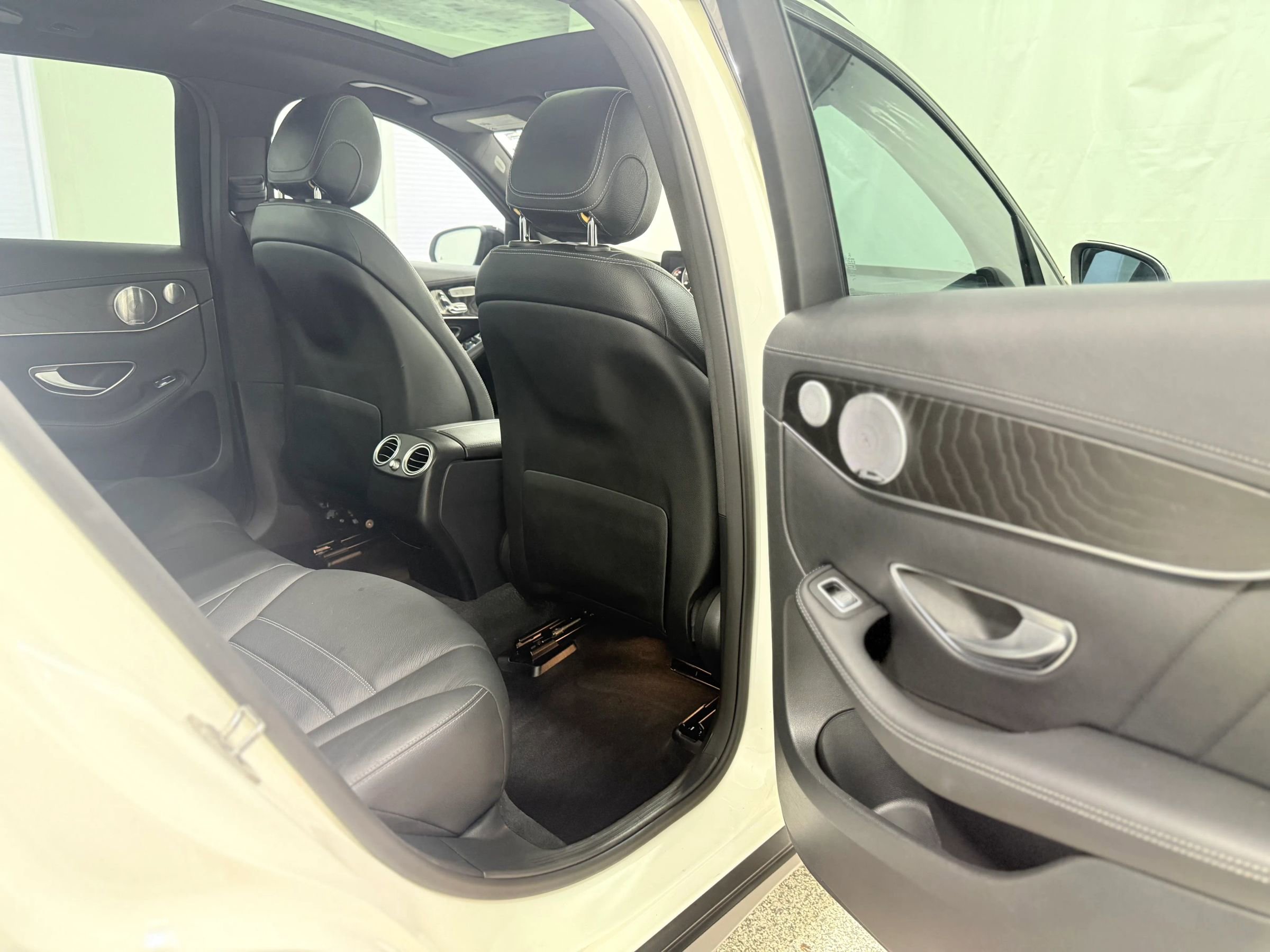 Used 2017 Mercedes-Benz GLC 43 AMG 4MATIC image 34