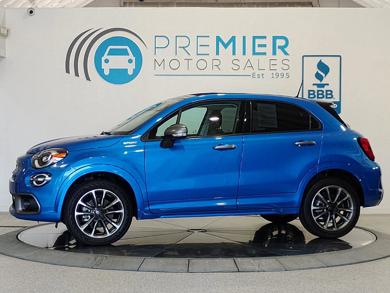 Used 2023 FIAT 500X Sport w/ Technology Group AWD/4WD image 2