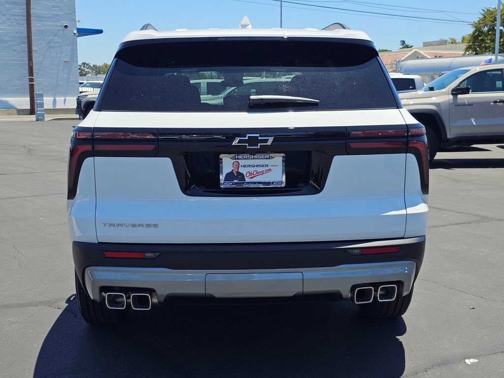 New 2026 Chevrolet Traverse LT FWD image 5