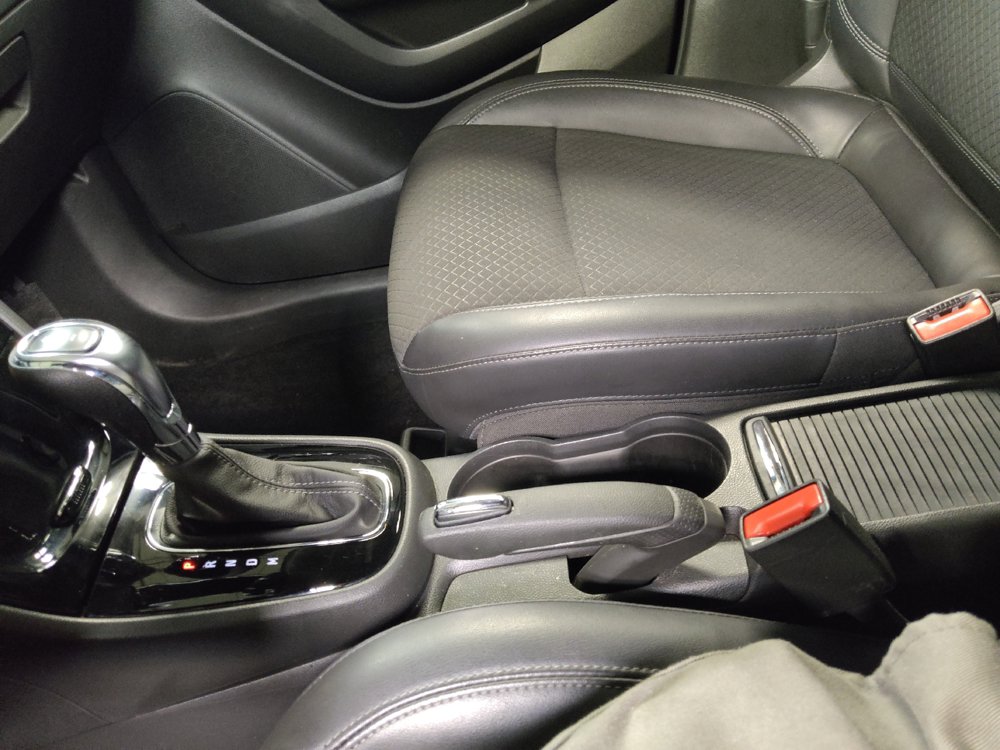 Used 2019 Buick Encore Sport Touring w/ Safety Package FWD image 26