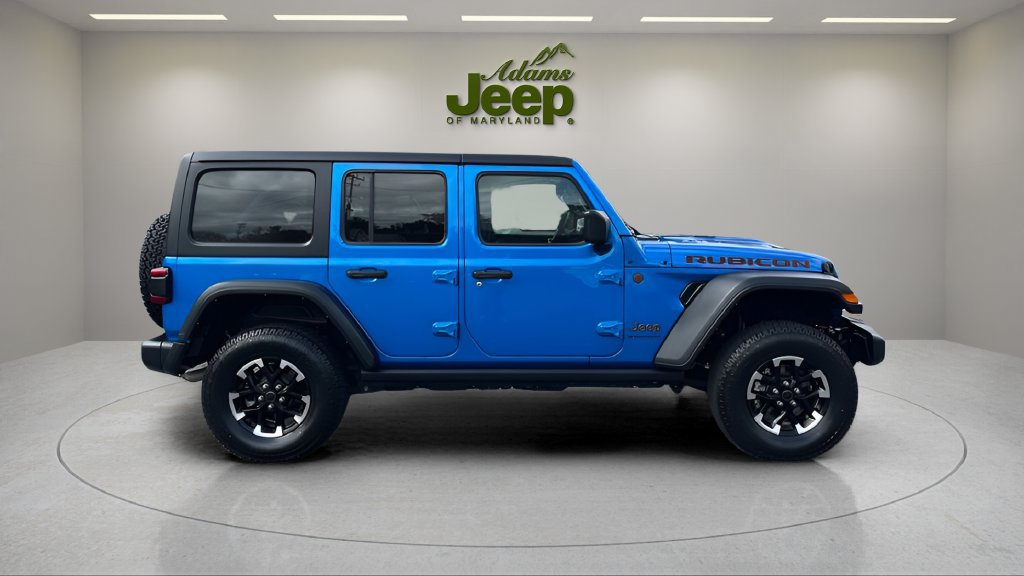 Used 2025 Jeep Wrangler Unlimited Rubicon AWD/4WD image 4