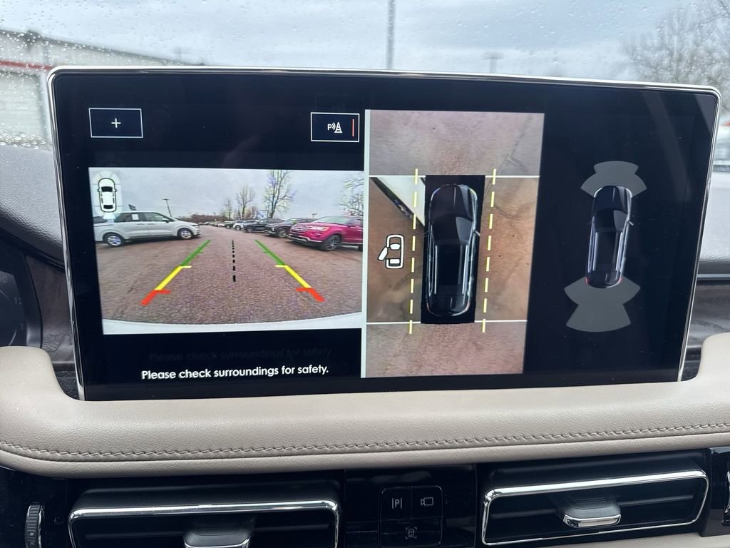 Used 2023 Lincoln Nautilus Reserve w/ Equipment Group 201A image 17