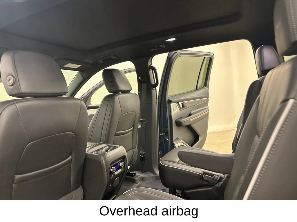 Used 2025 Buick Enclave Avenir w/ Super Cruise Package AWD/4WD image 33