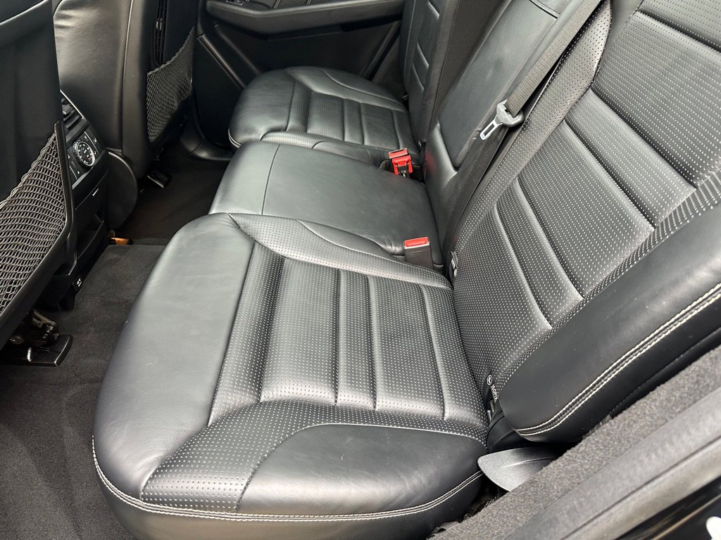 Used 2013 Mercedes-Benz ML 63 AMG 4MATIC image 17