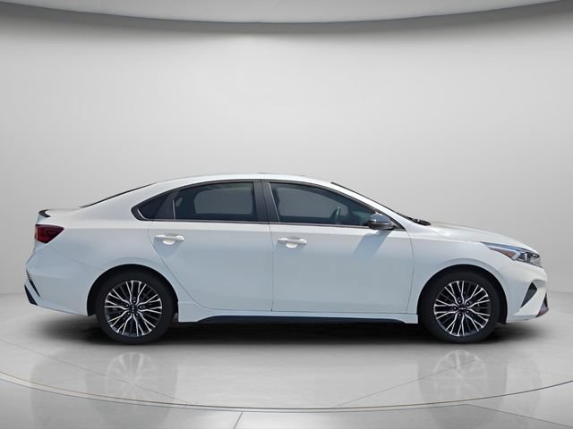 Used 2024 Kia Forte GT-Line w/ GT-Line Premium Package FWD image 6