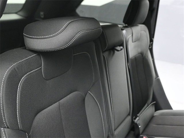 New 2025 Jeep Grand Cherokee Laredo X w/ Luxury Tech Group I image 16