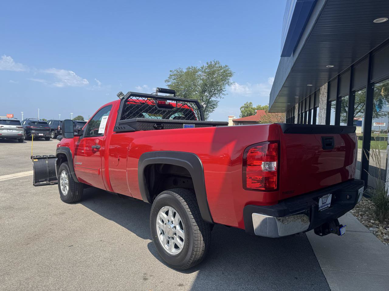 Used 2014 Chevrolet Silverado 2500 LT w/ Interior Plus Package AWD/4WD image 6