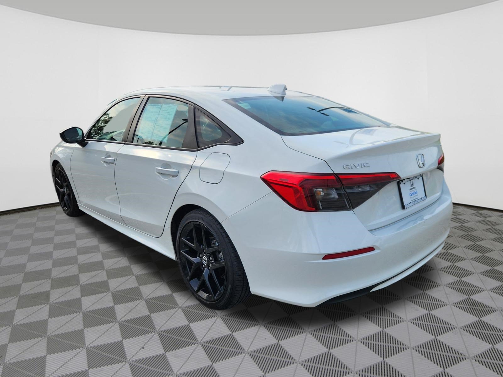 Certified 2024 Honda Civic Sport image 3