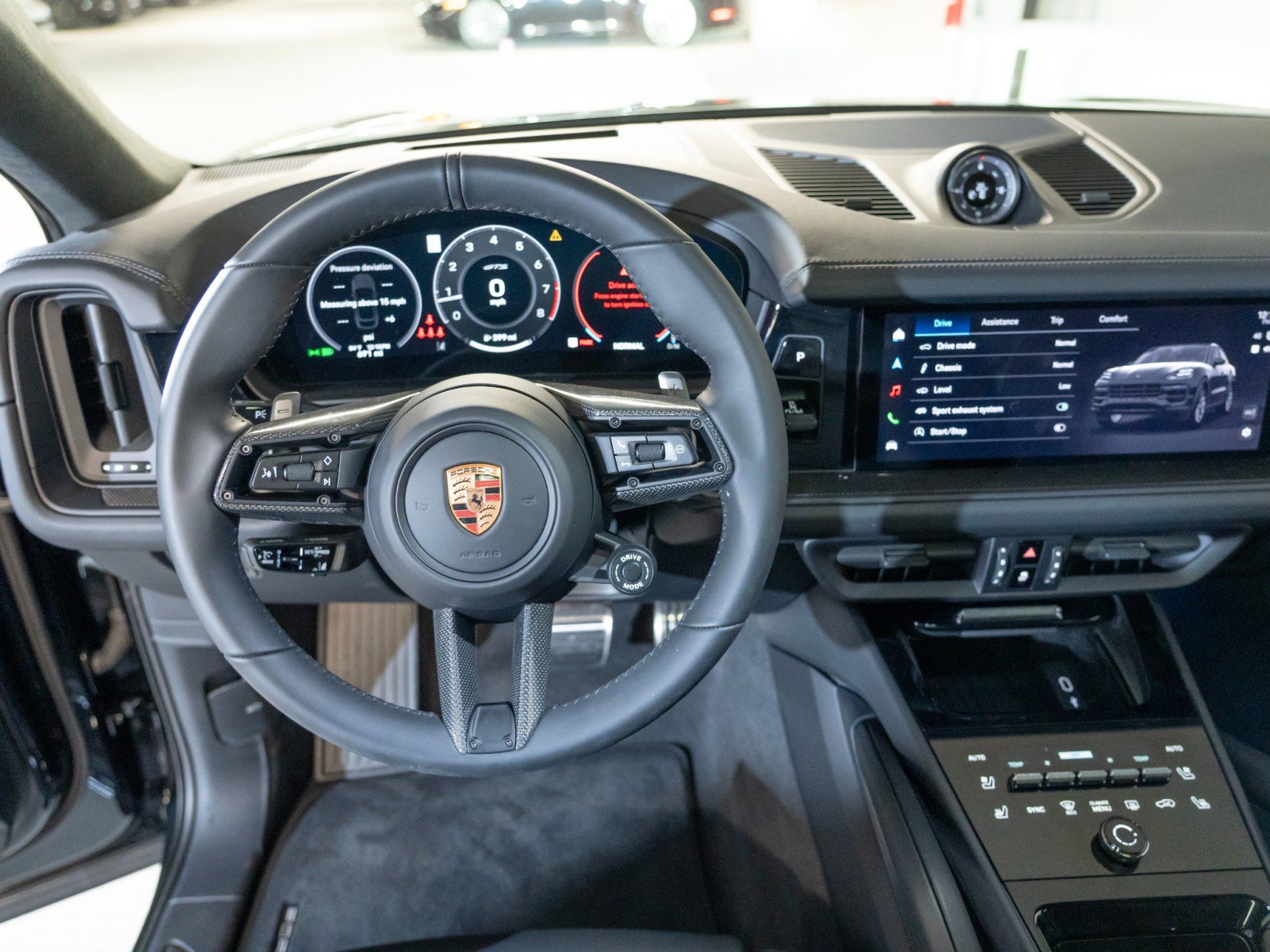 Used 2026 Porsche Cayenne GTS AWD/4WD image 28