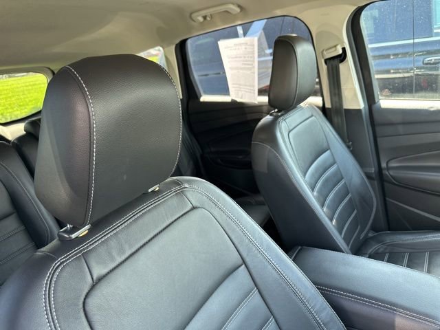 Used 2018 Ford Escape SEL w/ Ford Safe & Smart Package image 15