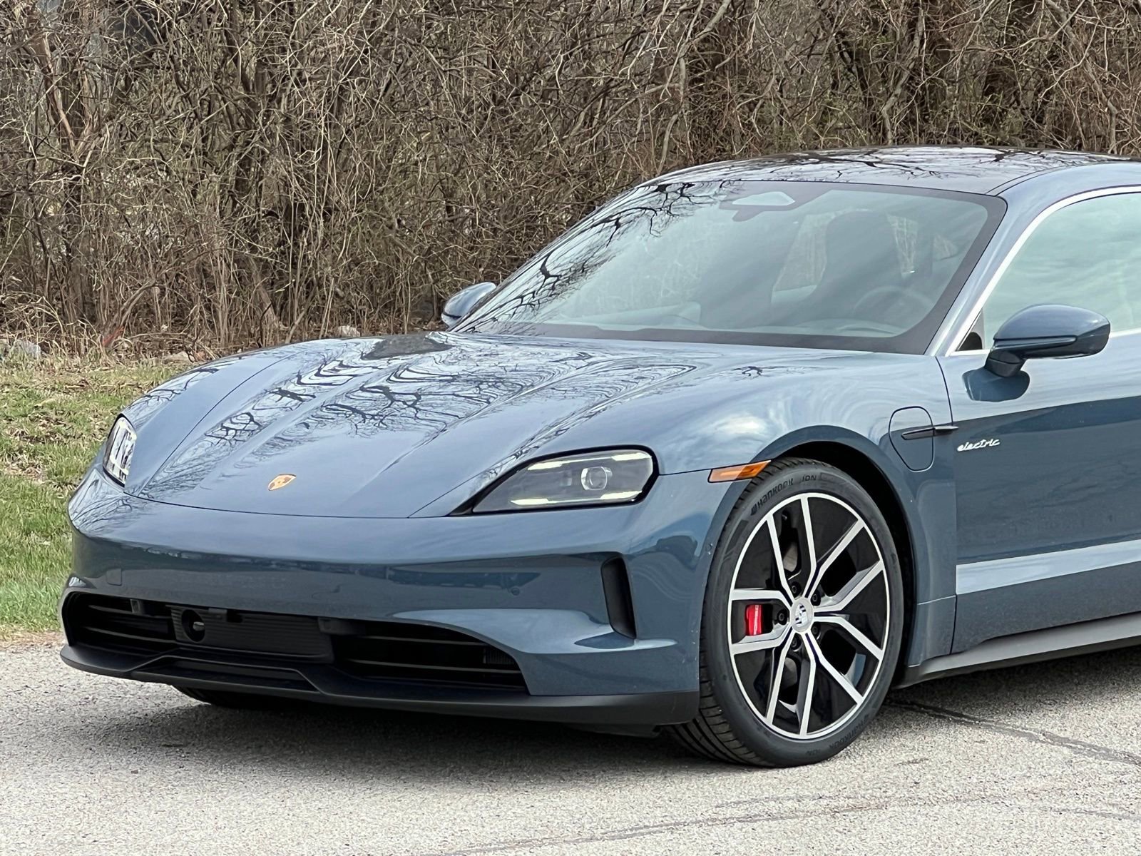 New 2026 Porsche Taycan 4S image 11