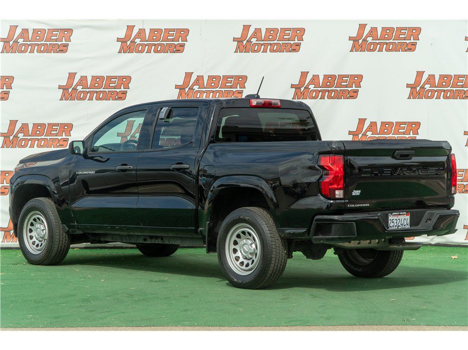 Used 2023 Chevrolet Colorado W/T RWD image 10