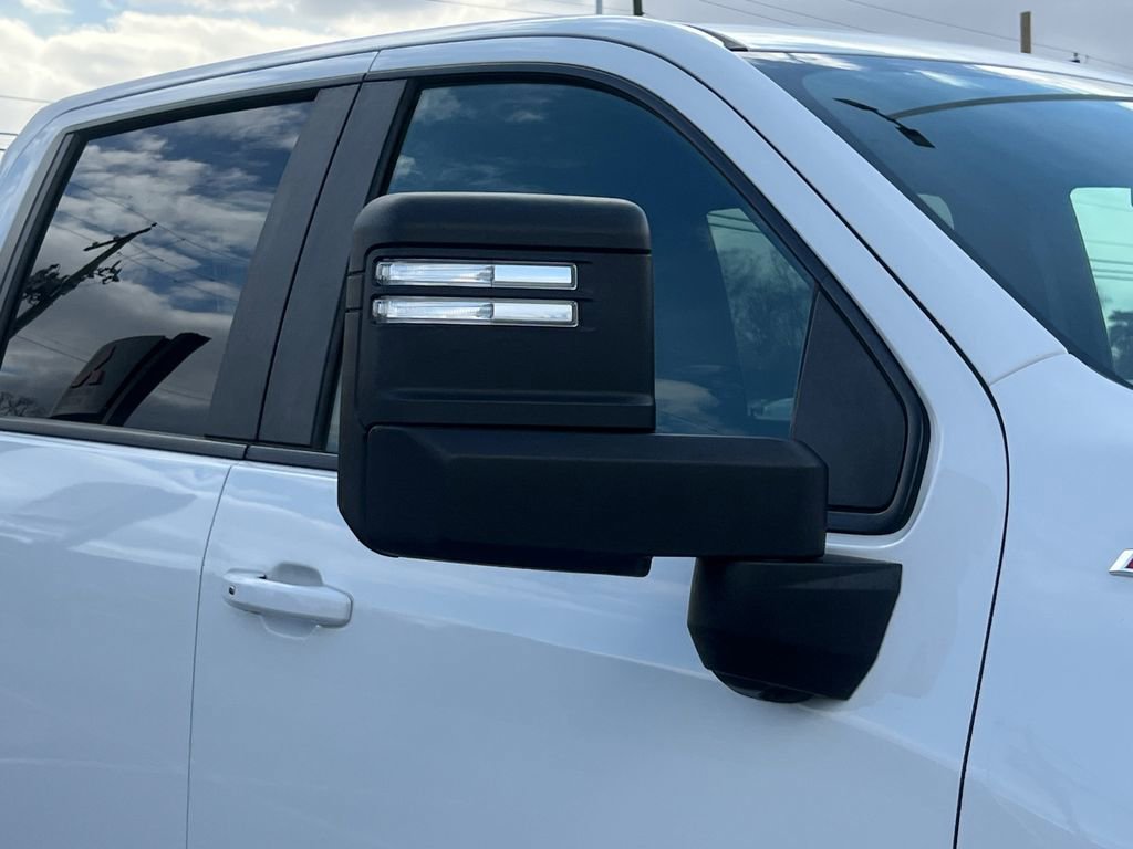 Used 2023 Chevrolet Silverado 2500 LT w/ Convenience Package image 7