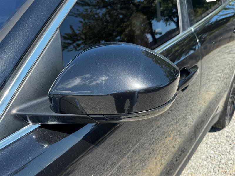 Used 2018 Jaguar F-PACE Portfolio image 14