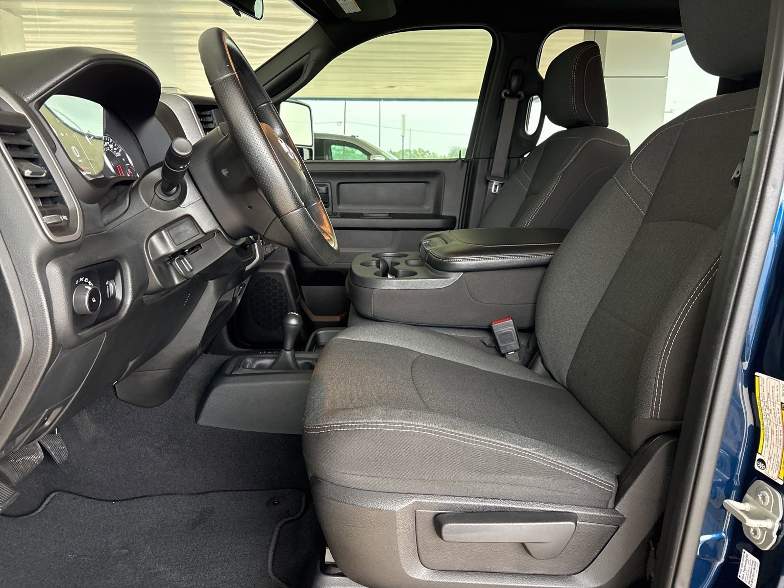 Used 2024 RAM 2500 Tradesman w/ Chrome Appearance Group AWD/4WD image 13