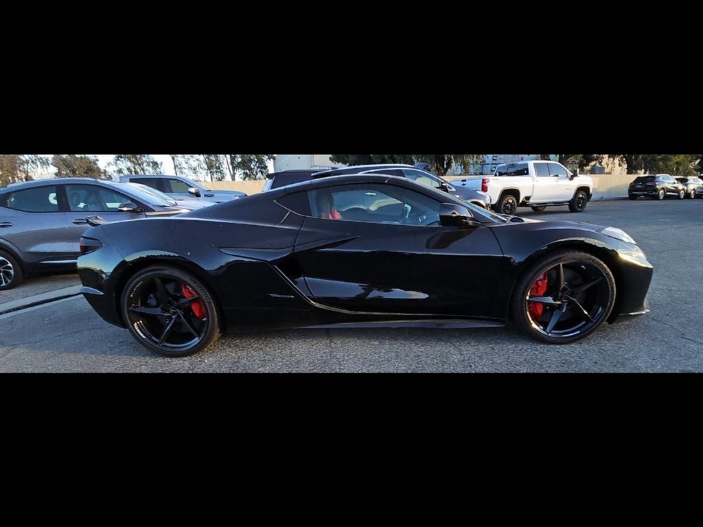 Used 2025 Chevrolet Corvette E-Ray image 10