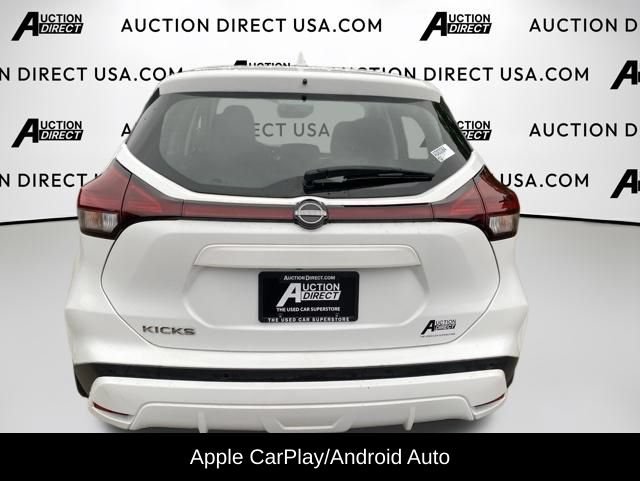 Used 2023 Nissan Kicks S FWD image 5