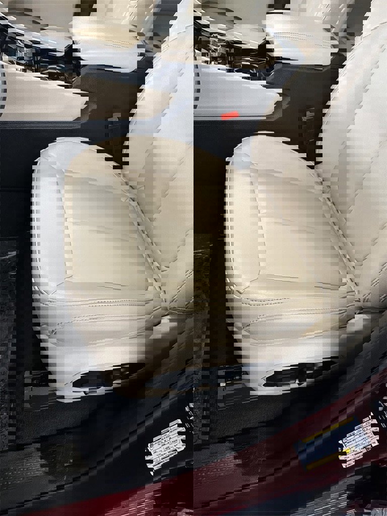 Used 2023 Jeep Grand Cherokee L Limited w/ Trailer Tow Group (B) image 14