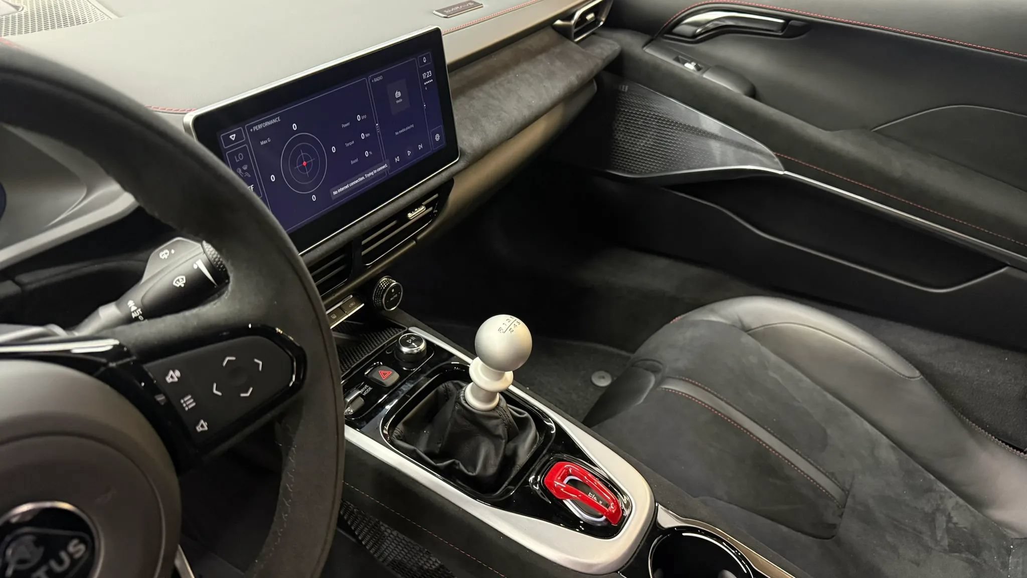 Used 2025 Lotus Emira RWD image 8