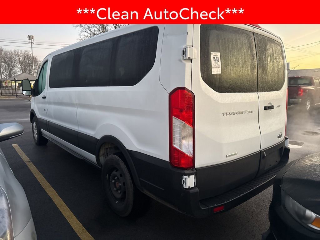 Used 2023 Ford Transit 350 XLT image 4