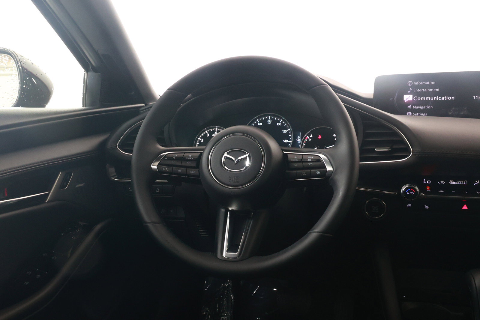 Certified 2025 MAZDA MAZDA3 Hatchback w/Premium Plus Pkg image 16