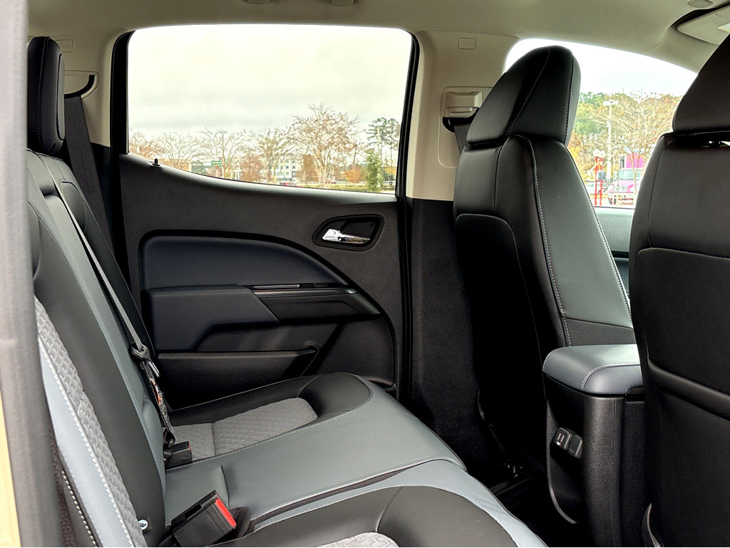 Used 2022 Chevrolet Colorado Z71 image 13