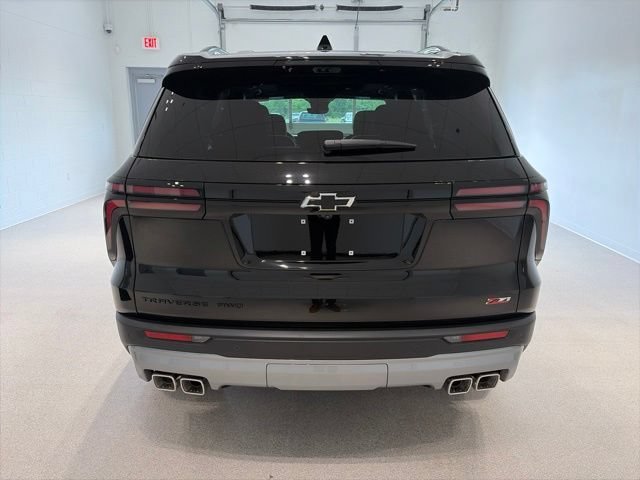 New 2027 Chevrolet Traverse Z71 w/ Enhanced Driving Package AWD/4WD image 5