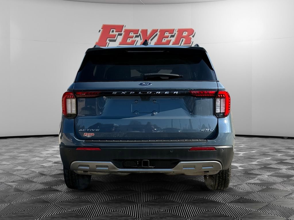 Certified 2025 Ford Explorer Active w/ Active Comfort Package image 4
