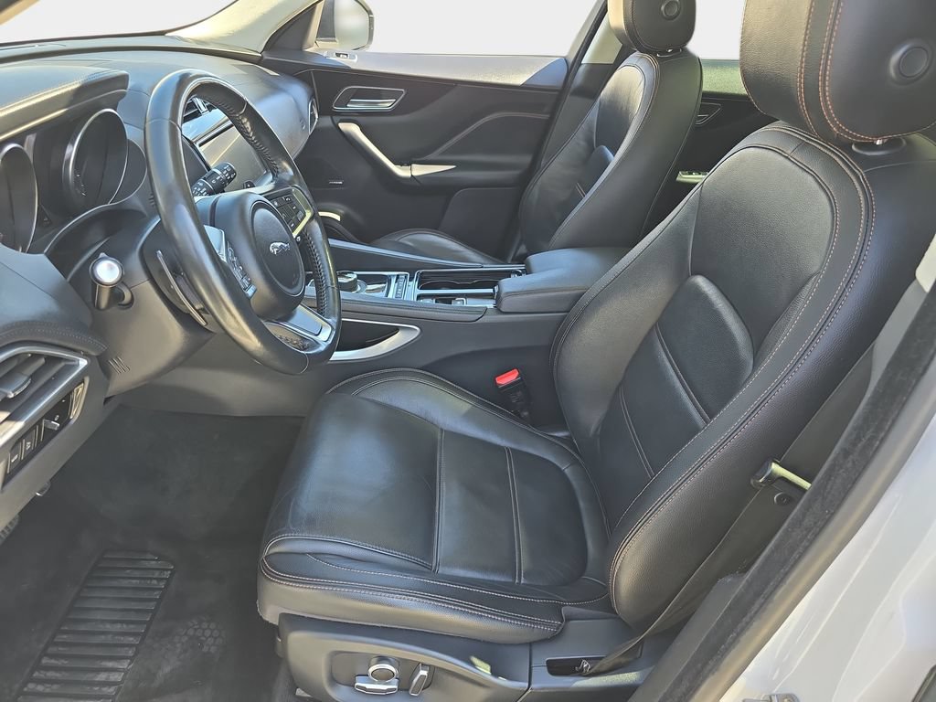 Used 2019 Jaguar F-PACE Prestige AWD/4WD image 18