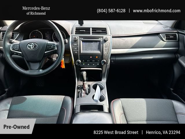 Used 2017 Toyota Camry SE w/ Moonroof Package image 8