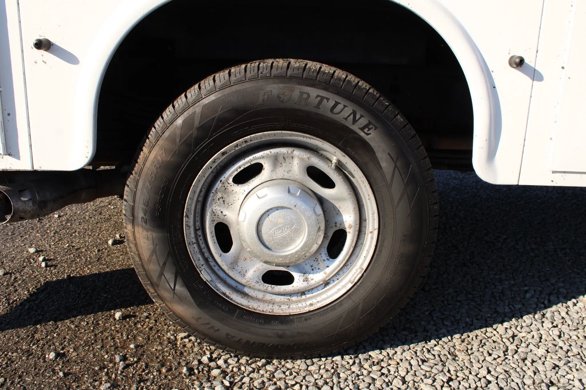 Used 2022 Ford F250 XL w/ Power Equipment Group image 7