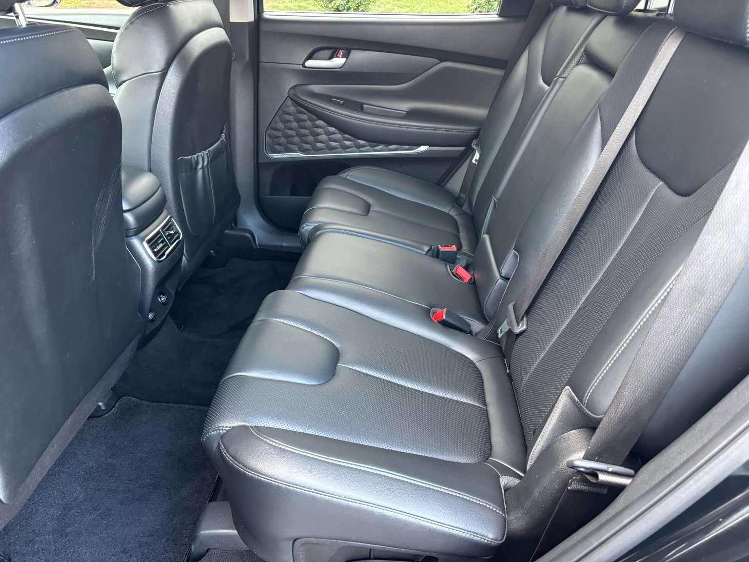 Used 2023 Hyundai Santa Fe SEL w/ Premium Package image 15