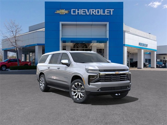 New 2025 Chevrolet Suburban Premier w/ Sun And Tow Package