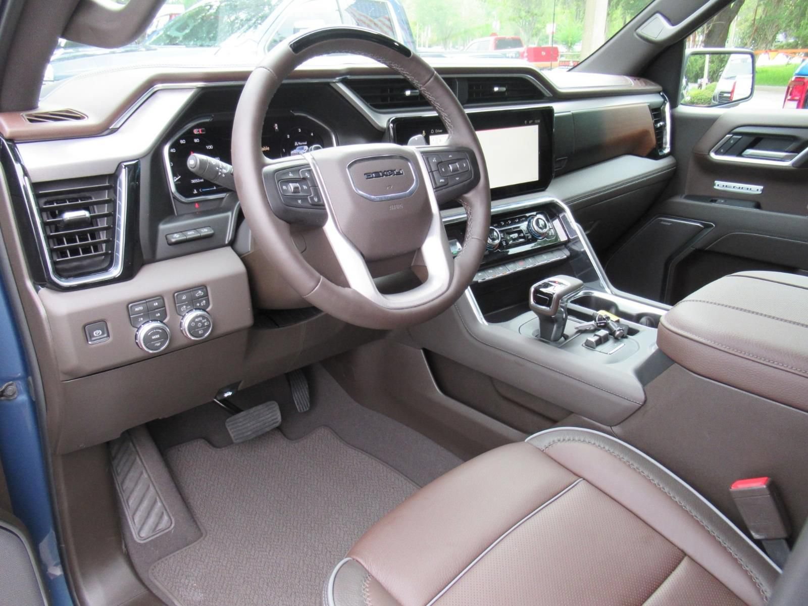 Used 2026 GMC Sierra 1500 Denali AWD/4WD image 17
