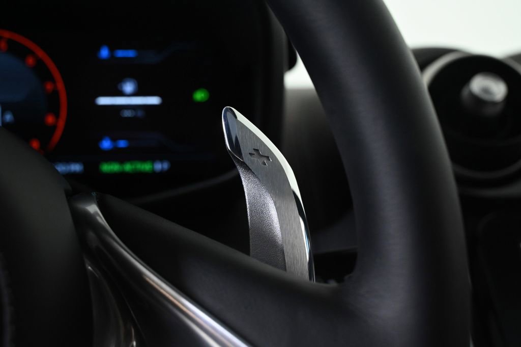 New 2026 McLaren GTS RWD image 18