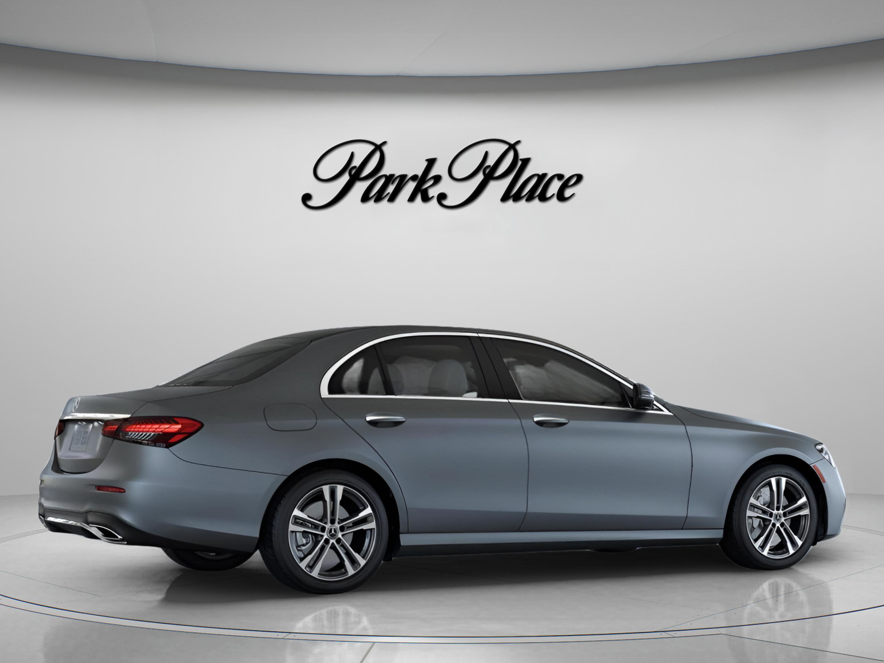 Used 2023 Mercedes-Benz E 350 Sedan image 25