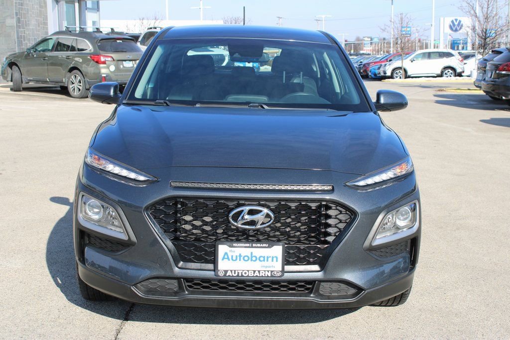 Used 2020 Hyundai Kona SE w/ Cargo Package FWD image 2