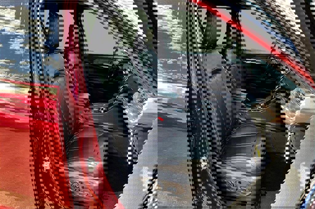 New 2025 Jeep Grand Cherokee L Limited image 8