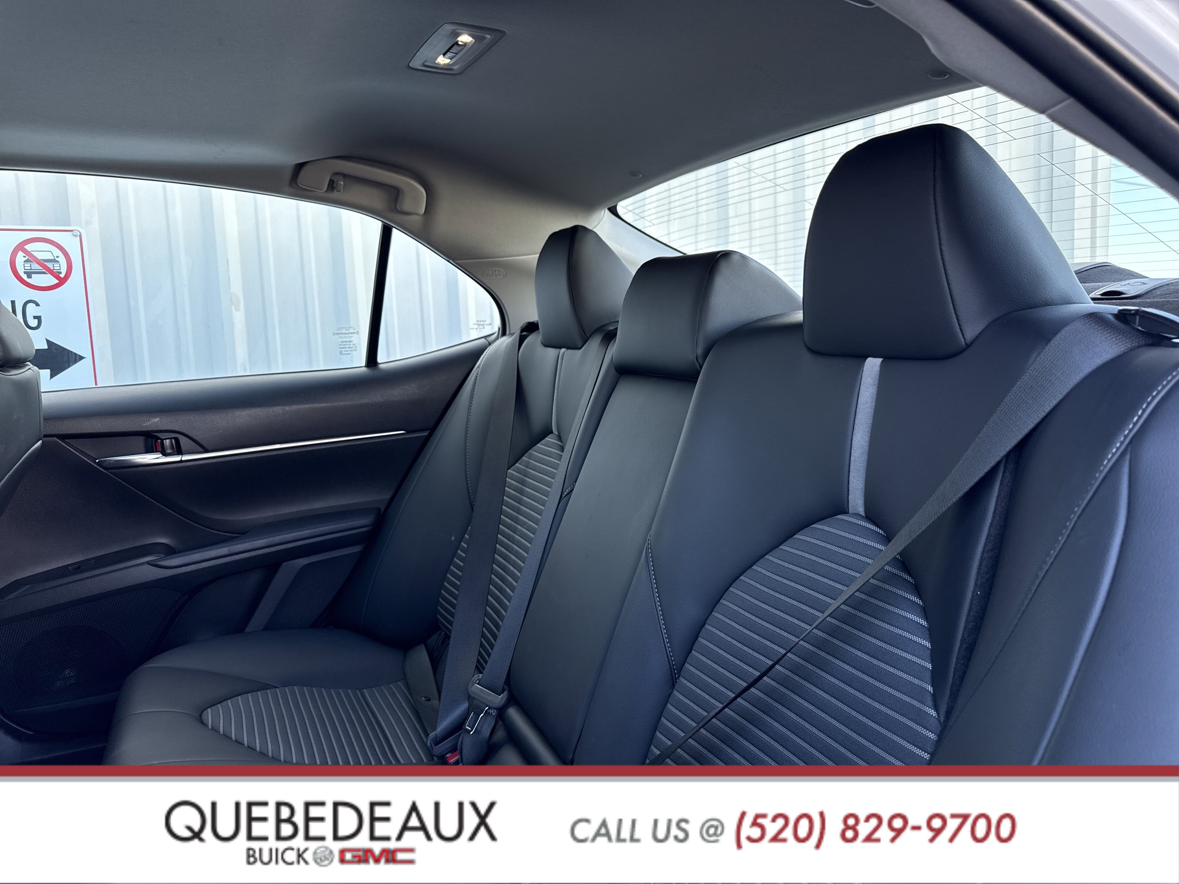 Used 2023 Toyota Camry SE image 20