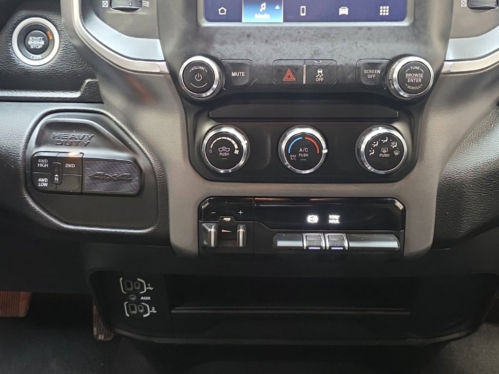 Used 2024 RAM 2500 Big Horn image 21