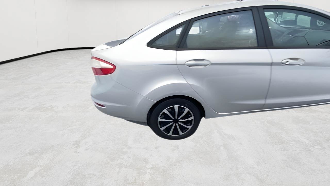 Used 2015 Ford Fiesta S FWD image 2