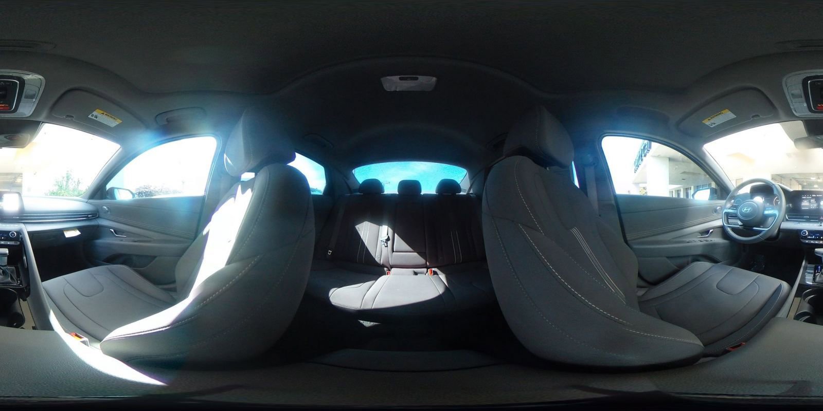 Used 2025 Hyundai Elantra SEL FWD image 42