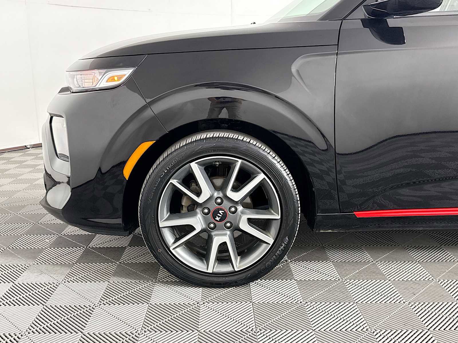 Used 2020 Kia Soul GT-Line image 27